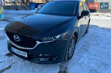 Внедорожник / Кроссовер Mazda CX-5 2018 в 