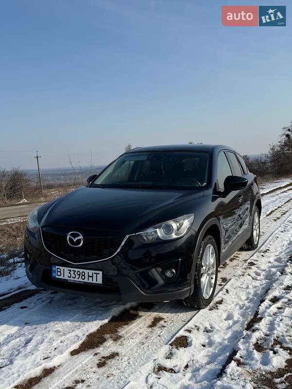 Позашляховик / Кросовер Mazda CX-5 2014 в 