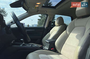 Внедорожник / Кроссовер Mazda CX-5 2018 в 