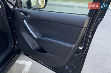 Внедорожник / Кроссовер Mazda CX-5 2013 в 