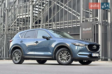 Позашляховик / Кросовер Mazda CX-5 2017 в Києві