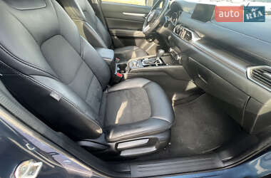 Позашляховик / Кросовер Mazda CX-5 2018 в 