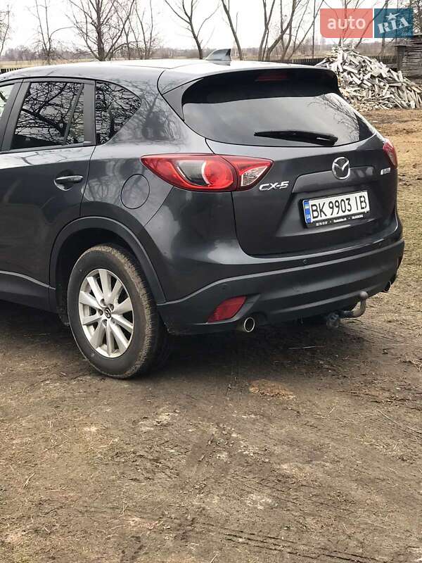 Внедорожник / Кроссовер Mazda CX-5 2013 в Рокитном