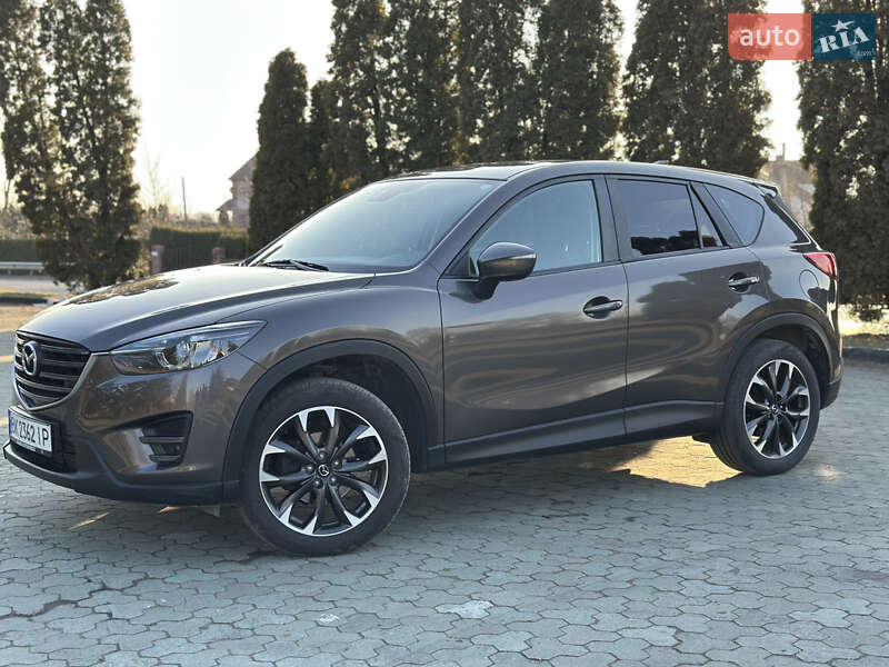 Внедорожник / Кроссовер Mazda CX-5 2016 в Дубно
