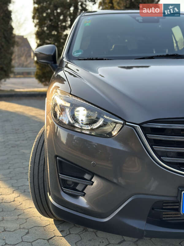 Внедорожник / Кроссовер Mazda CX-5 2016 в Дубно
