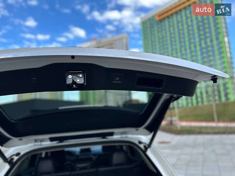 Внедорожник / Кроссовер Mazda CX-5 2020 в Киеве