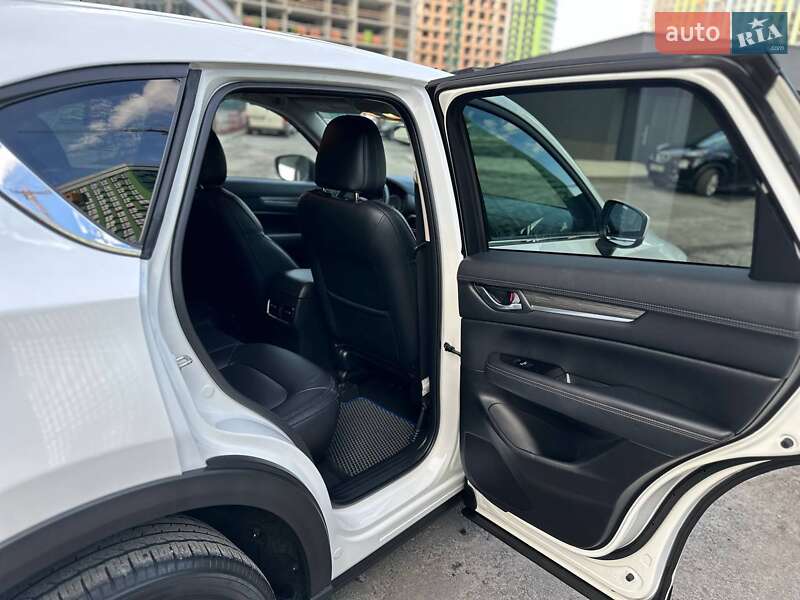 Внедорожник / Кроссовер Mazda CX-5 2020 в Киеве