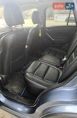 Позашляховик / Кросовер Mazda CX-5 2015 в 