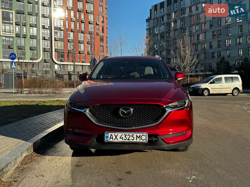 Внедорожник / Кроссовер Mazda CX-5 2018 в Киеве