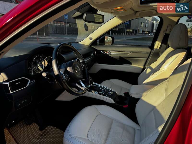 Внедорожник / Кроссовер Mazda CX-5 2018 в Киеве