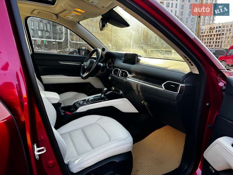 Внедорожник / Кроссовер Mazda CX-5 2018 в Киеве