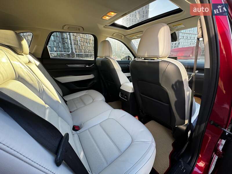 Внедорожник / Кроссовер Mazda CX-5 2018 в Киеве