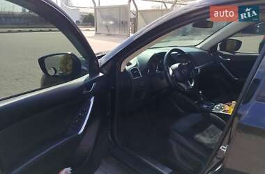 Позашляховик / Кросовер Mazda CX-5 2015 в 
