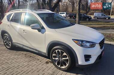 Внедорожник / Кроссовер Mazda CX-5 2015 в 