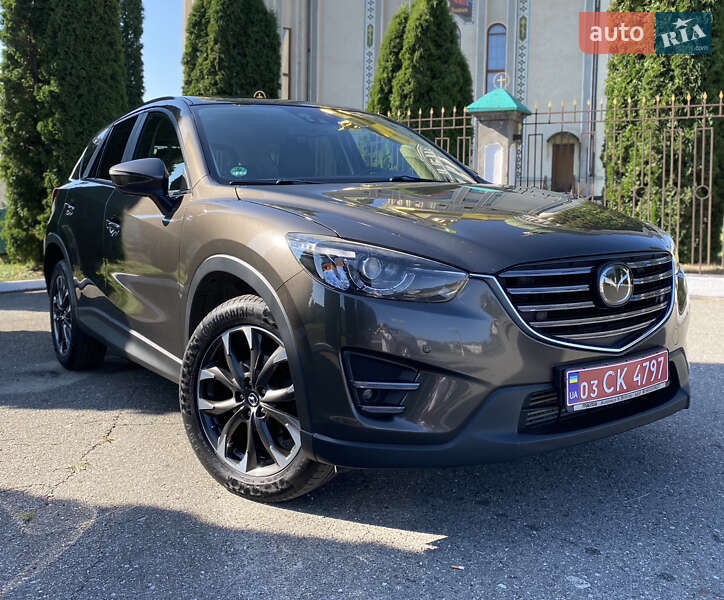 Внедорожник / Кроссовер Mazda CX-5 2016 в Дубно