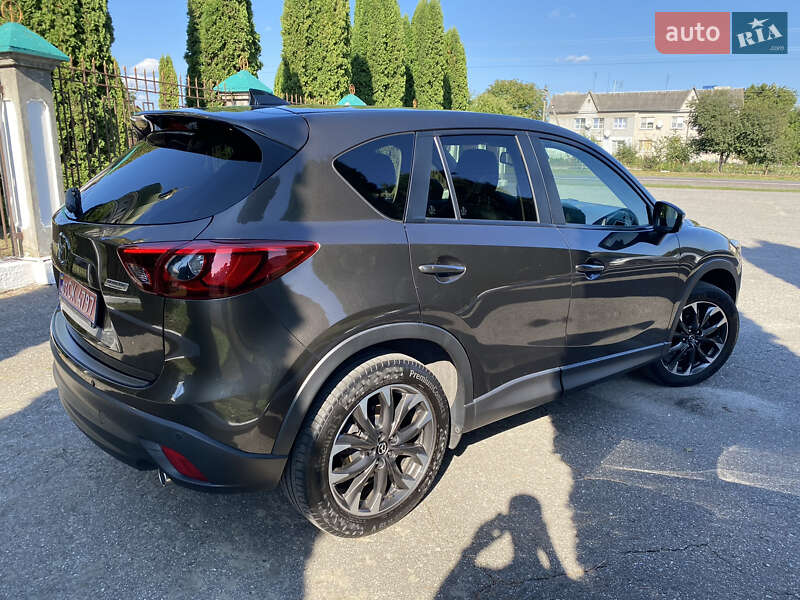 Внедорожник / Кроссовер Mazda CX-5 2016 в Дубно