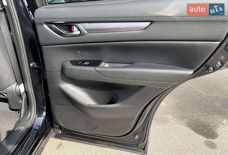 Внедорожник / Кроссовер Mazda CX-5 2018 в Киеве
