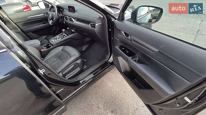 Внедорожник / Кроссовер Mazda CX-5 2019 в Киеве