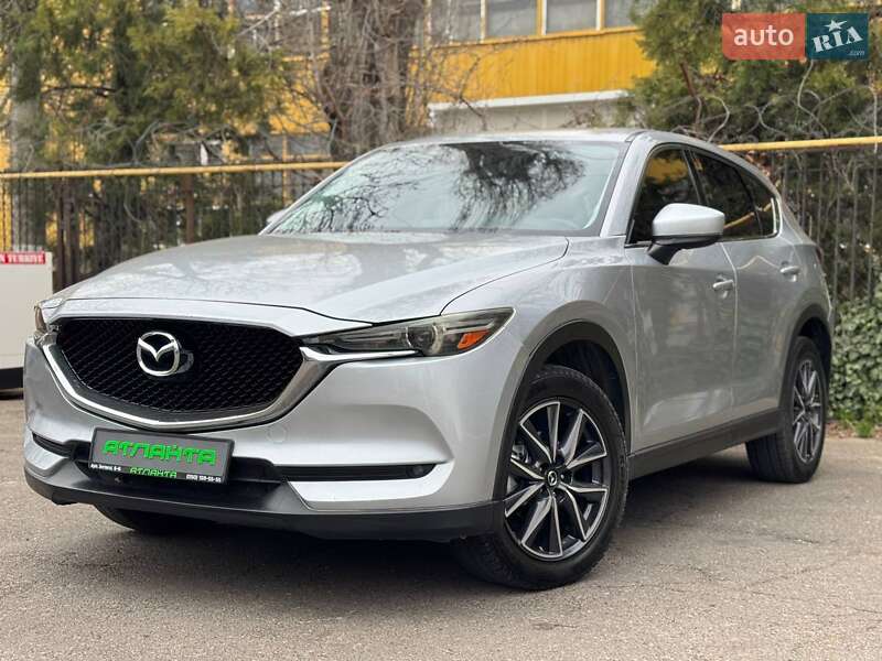 Позашляховик / Кросовер Mazda CX-5 2017 в 