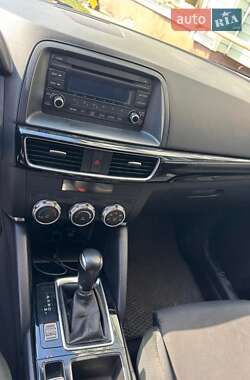 Внедорожник / Кроссовер Mazda CX-5 2015 в 