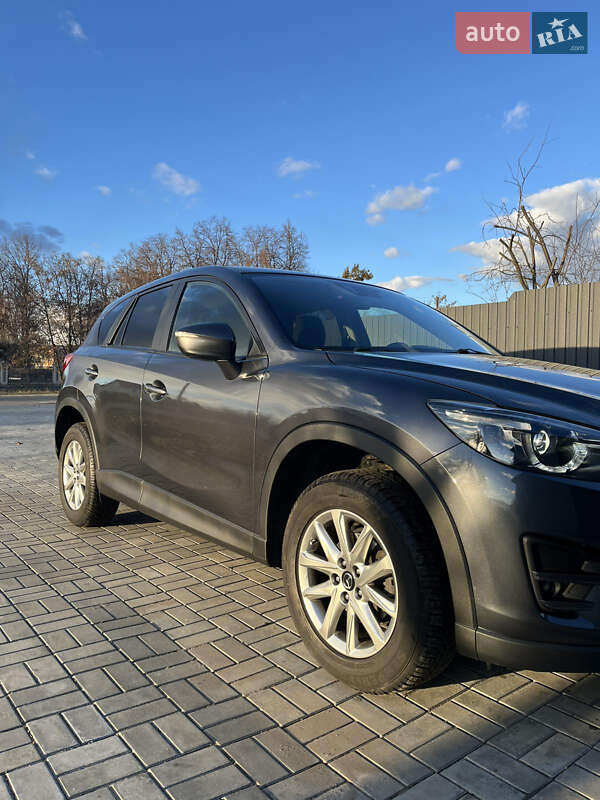 Внедорожник / Кроссовер Mazda CX-5 2016 в Хороле