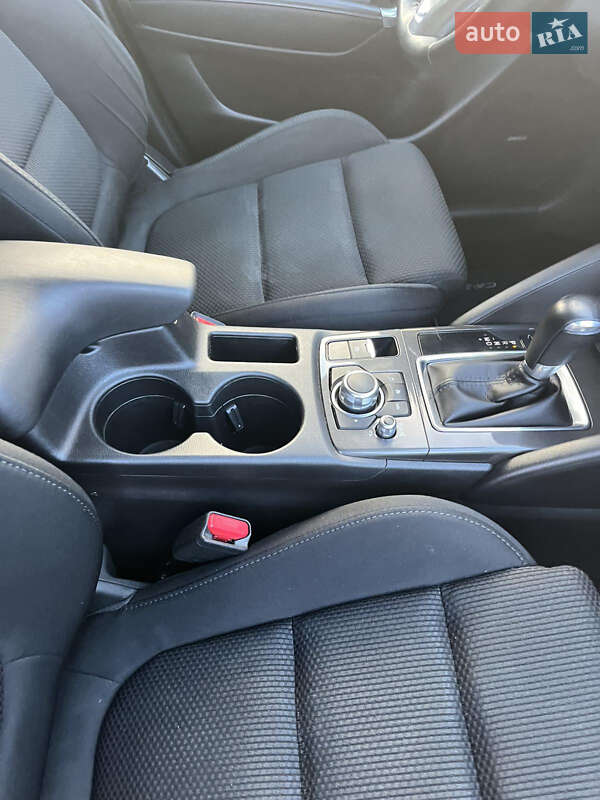 Внедорожник / Кроссовер Mazda CX-5 2016 в Хороле