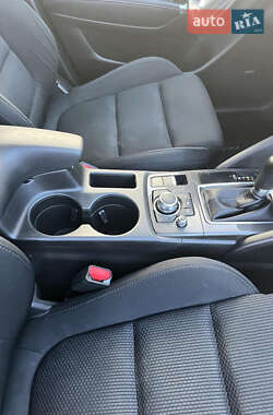 Внедорожник / Кроссовер Mazda CX-5 2016 в 