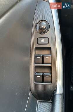 Внедорожник / Кроссовер Mazda CX-5 2013 в 