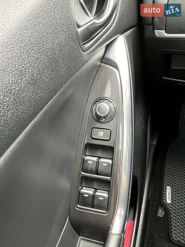 Внедорожник / Кроссовер Mazda CX-5 2015 в Ивано-Франковске