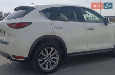 Внедорожник / Кроссовер Mazda CX-5 2020 в 