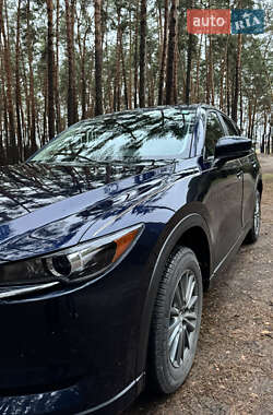 Внедорожник / Кроссовер Mazda CX-5 2017 в 