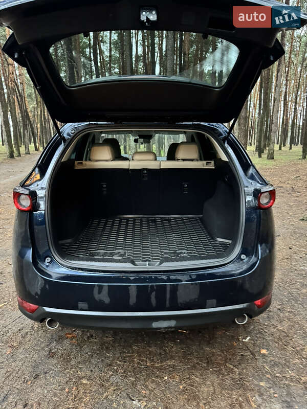 Внедорожник / Кроссовер Mazda CX-5 2017 в Сумах