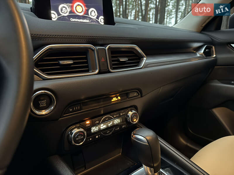 Внедорожник / Кроссовер Mazda CX-5 2017 в Сумах