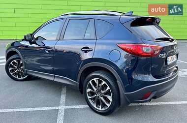 Внедорожник / Кроссовер Mazda CX-5 2015 в 