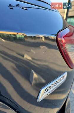 Внедорожник / Кроссовер Mazda CX-5 2013 в 