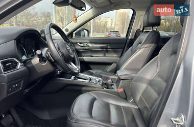 Позашляховик / Кросовер Mazda CX-5 2019 в 