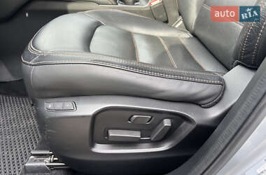 Позашляховик / Кросовер Mazda CX-5 2019 в 