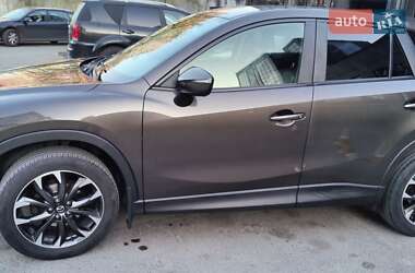 Внедорожник / Кроссовер Mazda CX-5 2015 в 