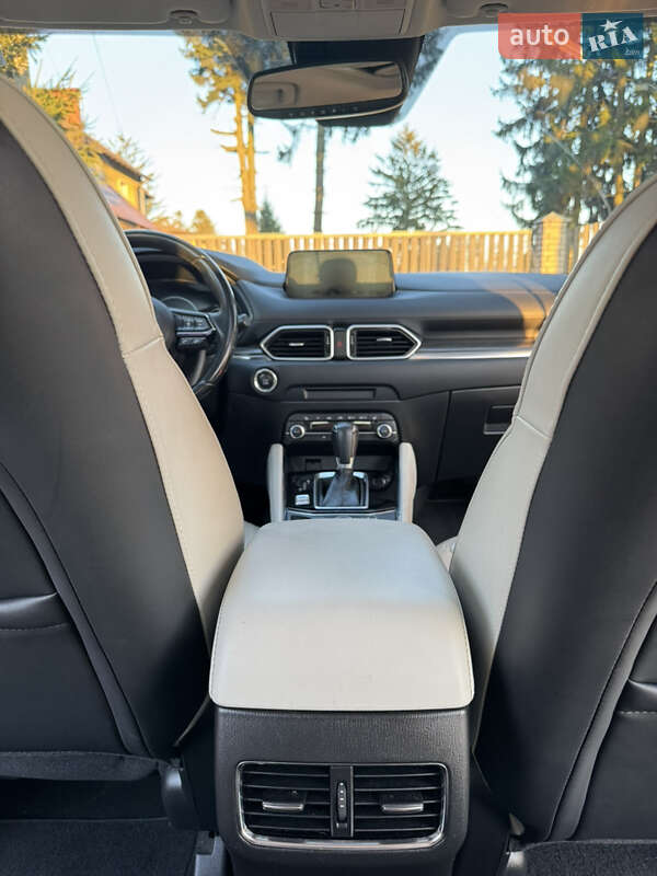 Внедорожник / Кроссовер Mazda CX-5 2019 в Староконстантинове
