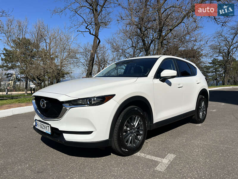 Внедорожник / Кроссовер Mazda CX-5 2017 в 