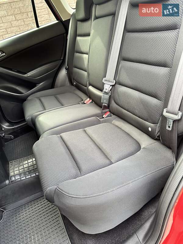 Внедорожник / Кроссовер Mazda CX-5 2016 в Киеве фото 6 Внедорожник / Кроссовер Mazda CX-5 2016 в Киеве