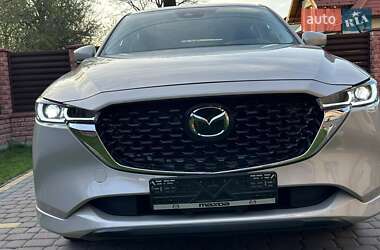 Внедорожник / Кроссовер Mazda CX-5 2023 в 