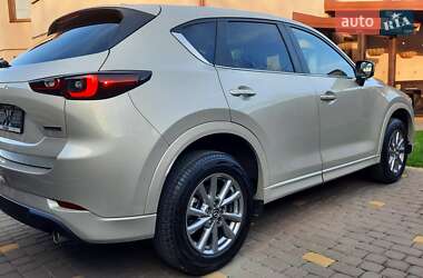 Внедорожник / Кроссовер Mazda CX-5 2023 в 