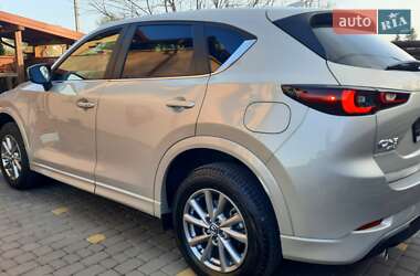 Внедорожник / Кроссовер Mazda CX-5 2023 в 