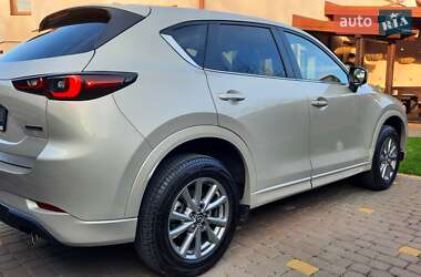 Внедорожник / Кроссовер Mazda CX-5 2023 в 
