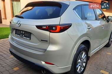 Внедорожник / Кроссовер Mazda CX-5 2023 в 