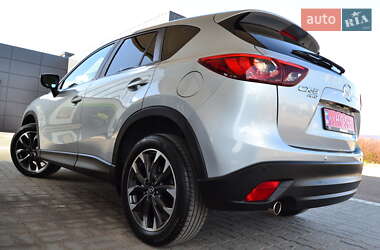 Позашляховик / Кросовер Mazda CX-5 2016 в 