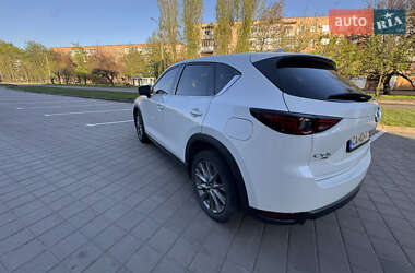 Позашляховик / Кросовер Mazda CX-5 2021 в 