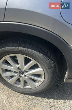 Внедорожник / Кроссовер Mazda CX-5 2012 в 