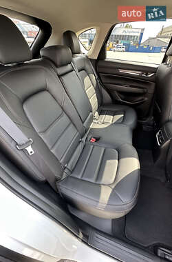 Позашляховик / Кросовер Mazda CX-5 2022 в 